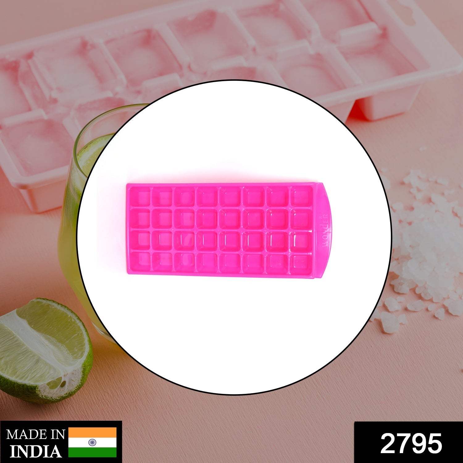 Ice cube tray with 32 compartments Ice cube tray with 32 compartments